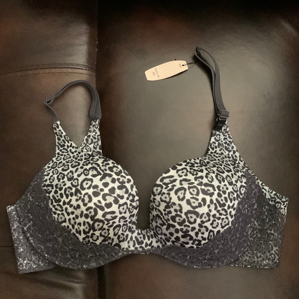 Victoria’s Secret Push-Up Bra size 34 C
